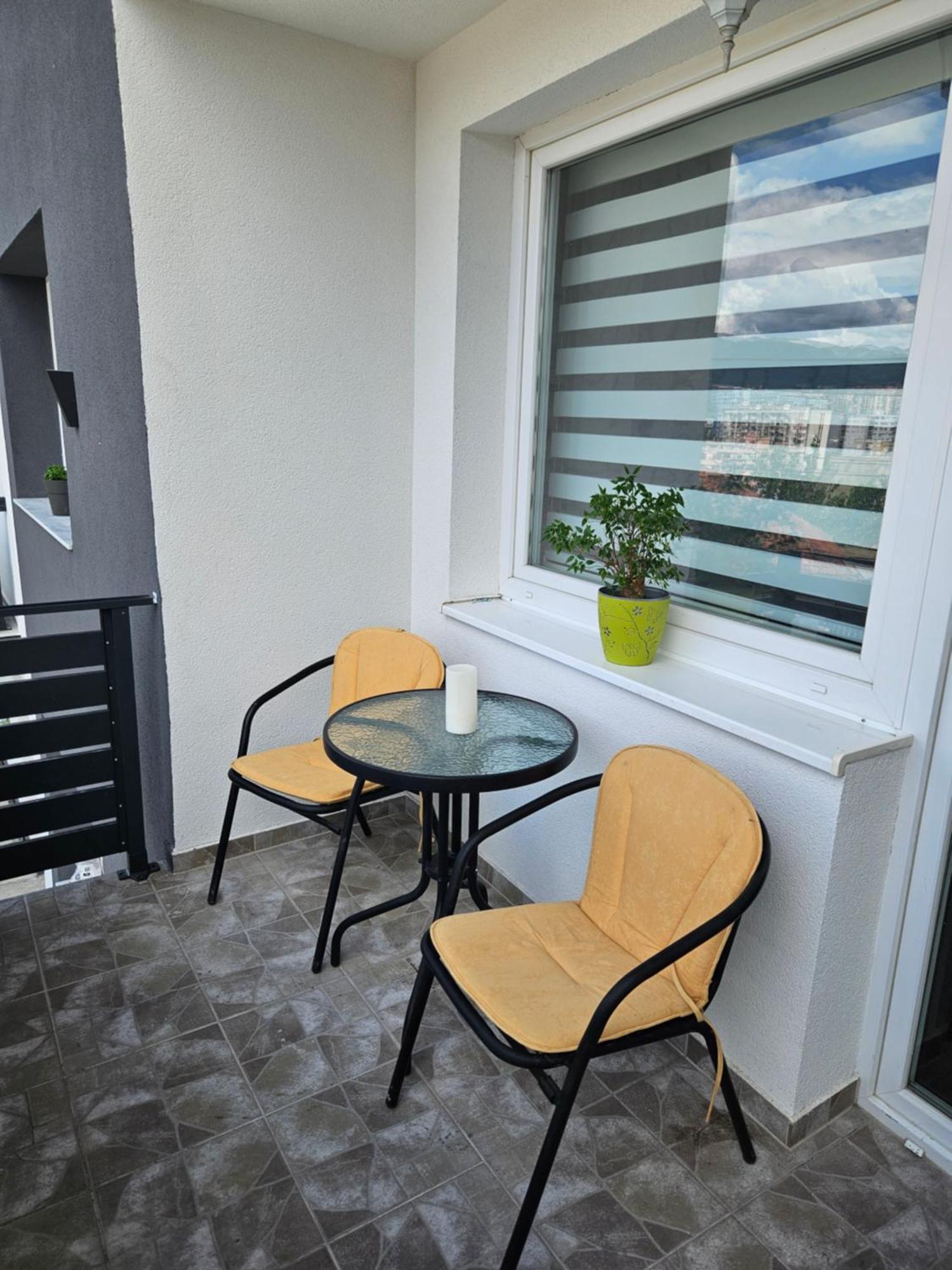 Apartman Daniela SJJ Exterior foto